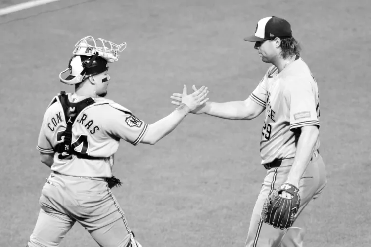 Brewers are Central champs again